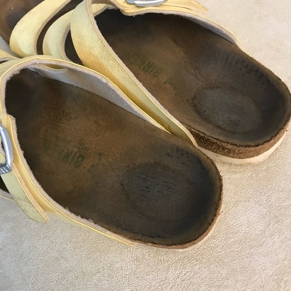 Birkenstock Women’s Yellow Leather 3 Strap Sandals Size 7    (read) - Picture 5 of 16